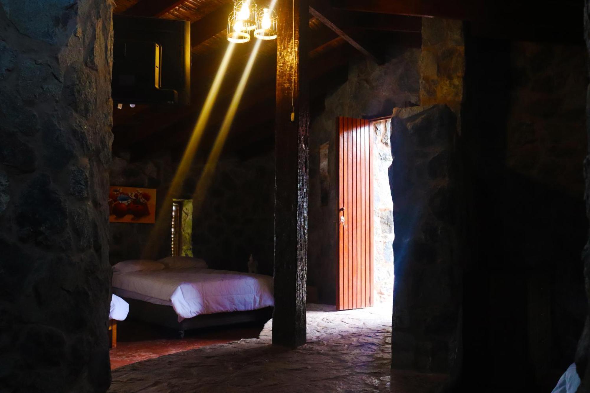 Los Andes - Restaurant & Bungalows Сьєнегуїлья Екстер'єр фото